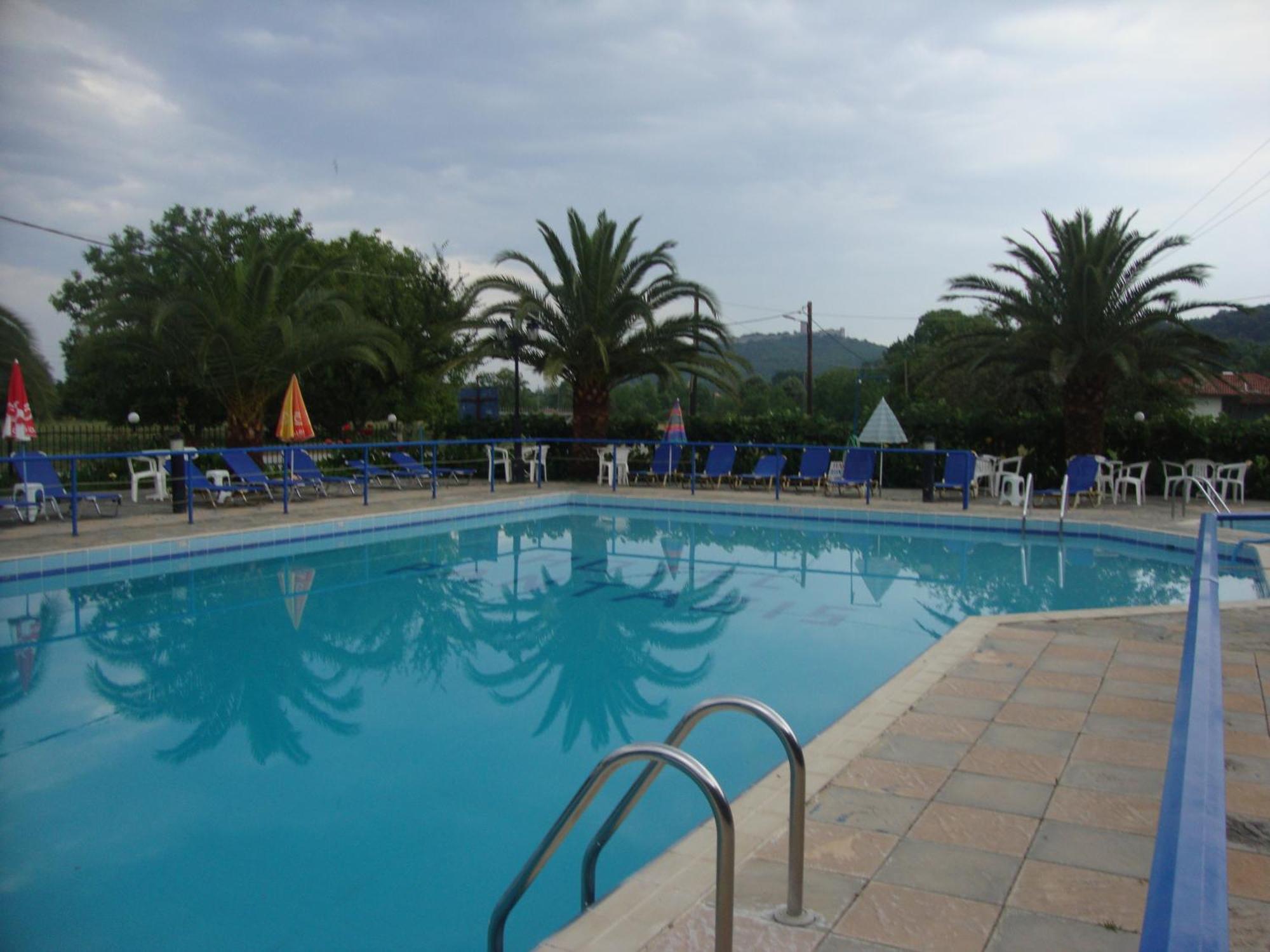 Hotel Pantazis Паралия Пантелеймона Экстерьер фото