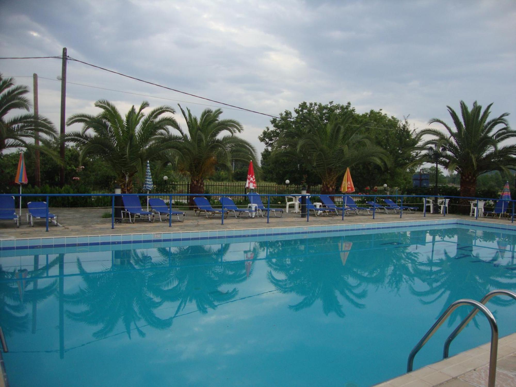 Hotel Pantazis Паралия Пантелеймона Экстерьер фото