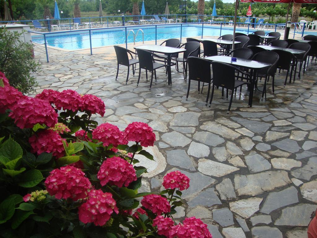 Hotel Pantazis Паралия Пантелеймона Экстерьер фото